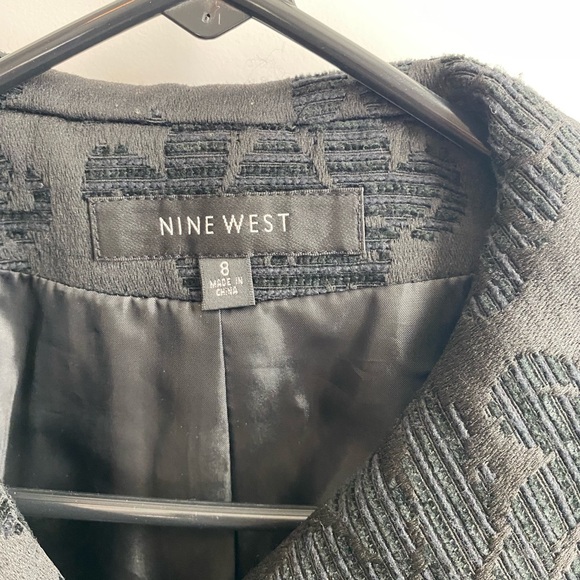 Women’s elegant short coat, size 8 - Picture 4 of 4